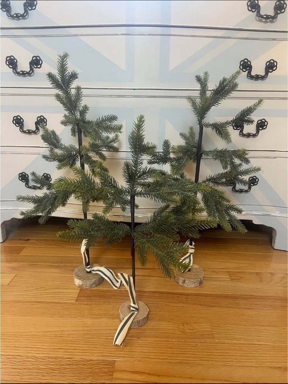 Green Artificial Tabletop Pine Tree Holiday Decor -